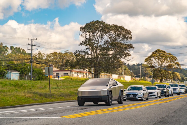 Supersized: How Heavier EVs Affect Roads