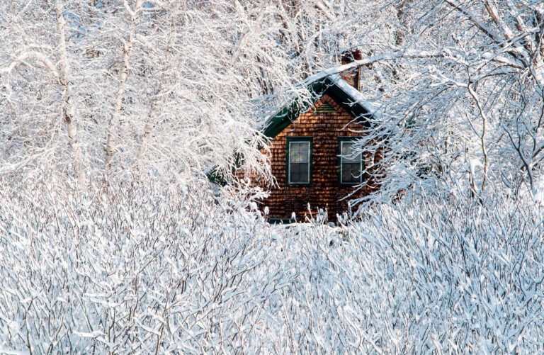 Winter Blues: Massachusetts and New York struggle to stay warm, burn more oil than ever with gas pipelines stalled