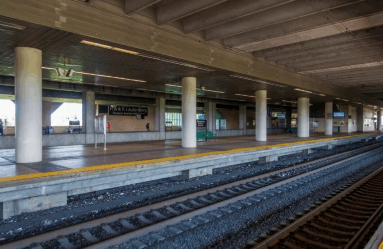Transitway project advances with $22M contract for Secaucus to Jersey City segment [ROI-NJ]